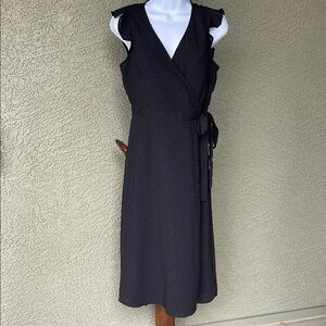 No.015 LOFT Black and White Ruffled Tie Front Sheath Dress SZ Small Petite